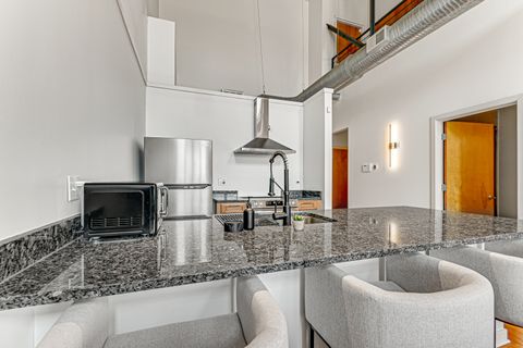 Tiny photo for 6300 S Woodlawn Street #305, Chicago, IL 60637 (MLS # 12622397)
