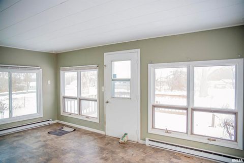 Tiny photo for 700 N 66TH Street, Quincy, IL 62301 (MLS # QC4269935)