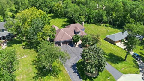 Tiny photo for 26165 N GREENBRIAR Court, Lake Barrington, IL 60084 (MLS # 12713069)