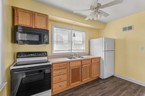 Tiny photo for 902 Clinton Street, Grand Mound, IA 52751 (MLS # 12718737)