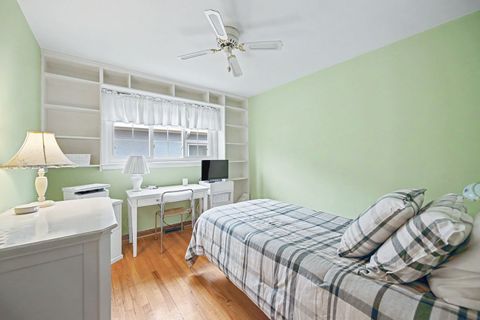 Tiny photo for 754 N Kenilworth Avenue, Glen Ellyn, IL 60137 (MLS # 12612678)