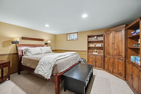 Tiny photo for 754 N Kenilworth Avenue, Glen Ellyn, IL 60137 (MLS # 12612678)