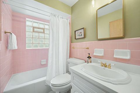 Tiny photo for 754 N Kenilworth Avenue, Glen Ellyn, IL 60137 (MLS # 12612678)