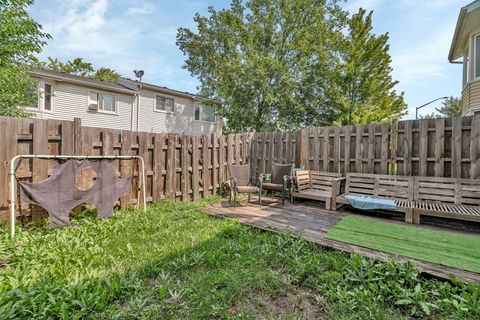 Tiny photo for 208 Porter Lane #208, Bolingbrook, IL 60440 (MLS # 12443742)