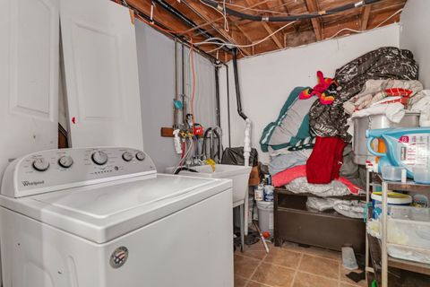 Tiny photo for 208 Porter Lane #208, Bolingbrook, IL 60440 (MLS # 12443742)