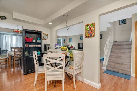 Tiny photo for 208 Porter Lane #208, Bolingbrook, IL 60440 (MLS # 12443742)