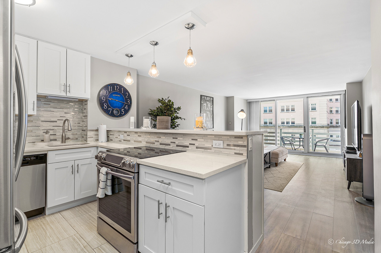 5601 N Sheridan Road 4D