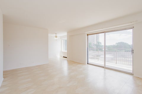Tiny photo for 7033 N Kedzie Avenue N #303, Chicago, IL 60645 (MLS # 12683900)