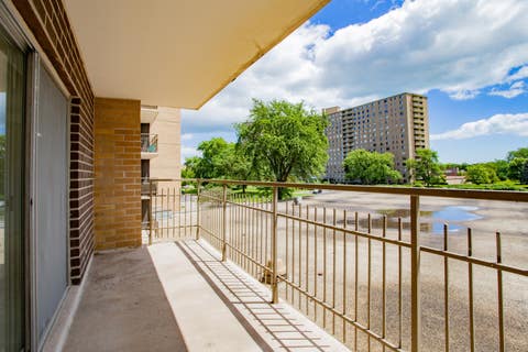Tiny photo for 7033 N Kedzie Avenue N #303, Chicago, IL 60645 (MLS # 12683900)