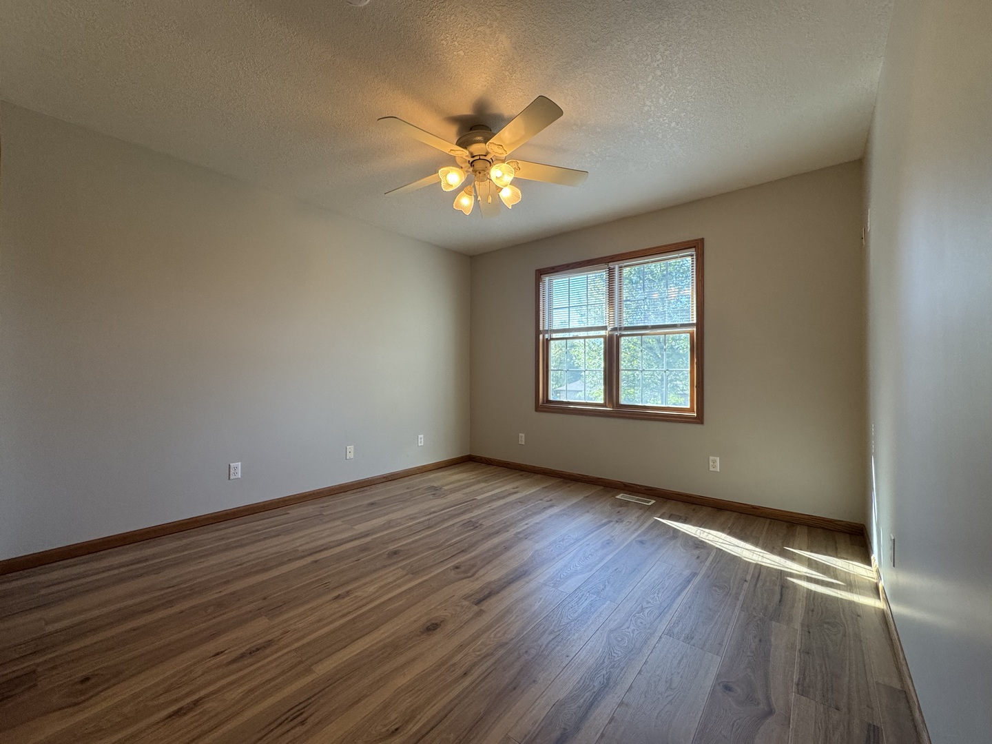 Bourbonnais, Illinois 60914, United States, 4 Bedrooms Bedrooms, ,3 BathroomsBathrooms,Residential,Active,192554