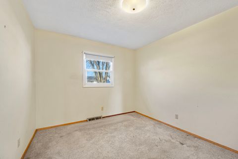 Tiny photo for 1319 Rutledge Road, Bloomington, IL 61704 (MLS # 12536057)