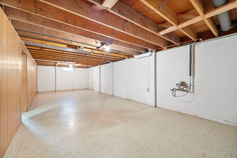 Tiny photo for 1319 Rutledge Road, Bloomington, IL 61704 (MLS # 12536057)