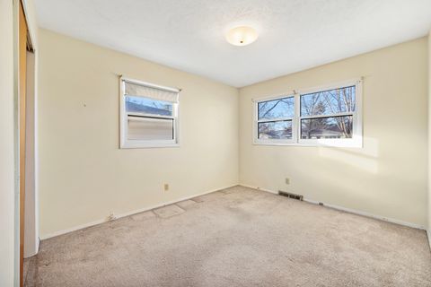 Tiny photo for 1319 Rutledge Road, Bloomington, IL 61704 (MLS # 12536057)