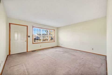 Tiny photo for 1319 Rutledge Road, Bloomington, IL 61704 (MLS # 12536057)