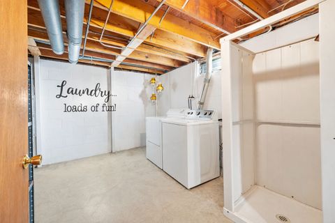 Tiny photo for 1319 Rutledge Road, Bloomington, IL 61704 (MLS # 12536057)