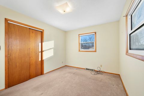 Tiny photo for 1319 Rutledge Road, Bloomington, IL 61704 (MLS # 12536057)