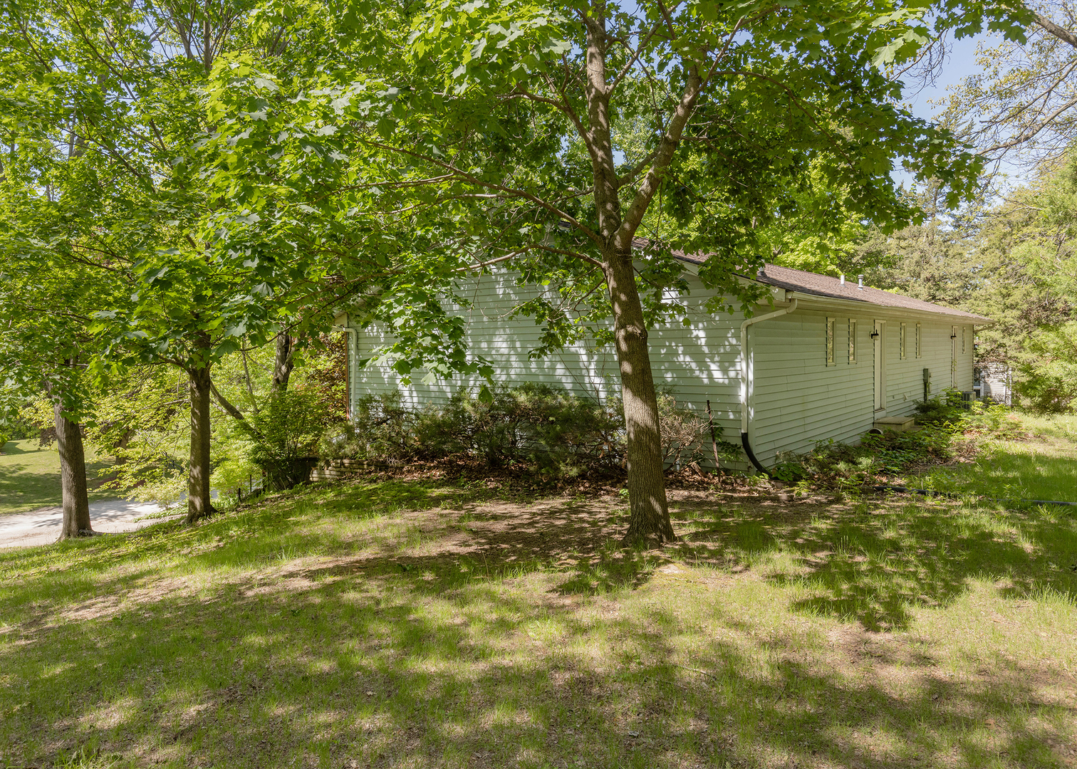9554 Rock River View