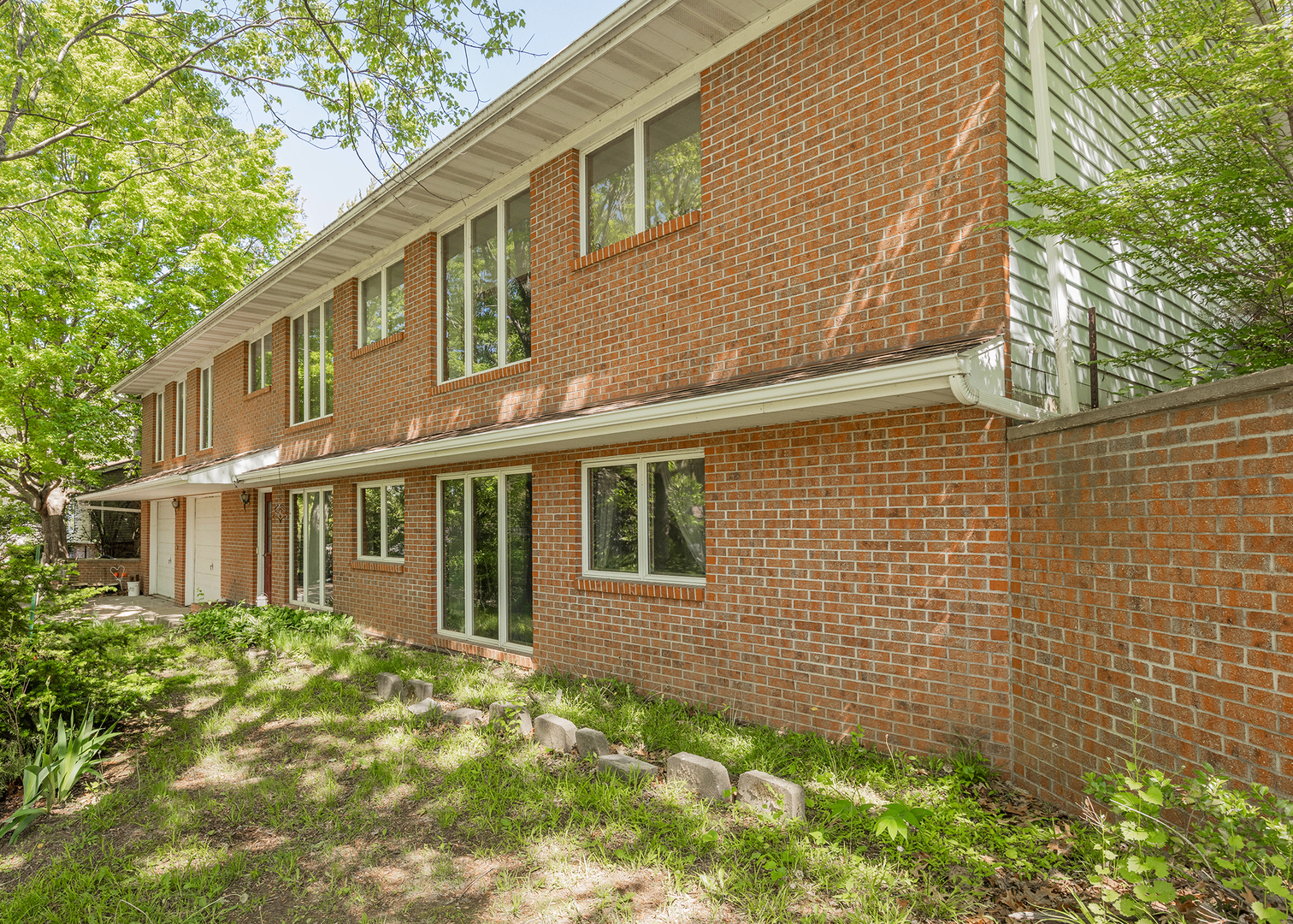 9554 Rock River View