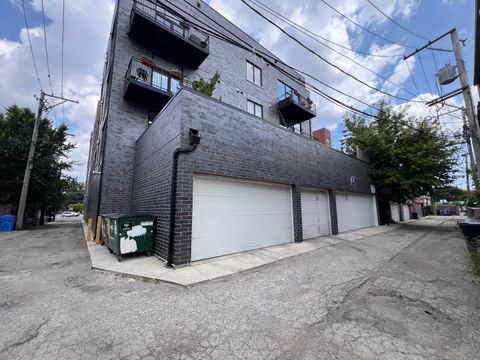 Tiny photo for 2423 W Fullerton Avenue #4G, Chicago, IL 60647 (MLS # 12476804)