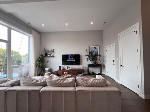 Tiny photo for 2423 W Fullerton Avenue #4G, Chicago, IL 60647 (MLS # 12476804)