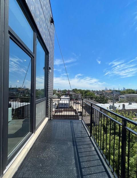 Tiny photo for 2423 W Fullerton Avenue #4G, Chicago, IL 60647 (MLS # 12476804)