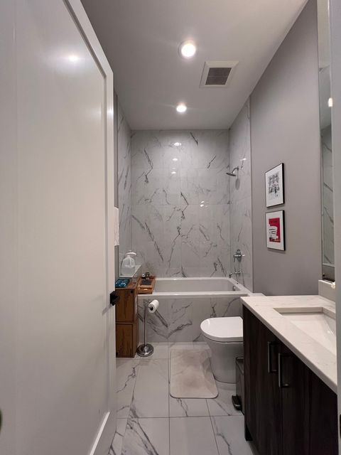 Tiny photo for 2423 W Fullerton Avenue #4G, Chicago, IL 60647 (MLS # 12476804)