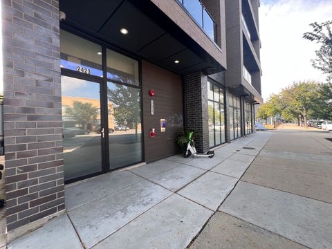 Tiny photo for 2423 W Fullerton Avenue #4G, Chicago, IL 60647 (MLS # 12476804)