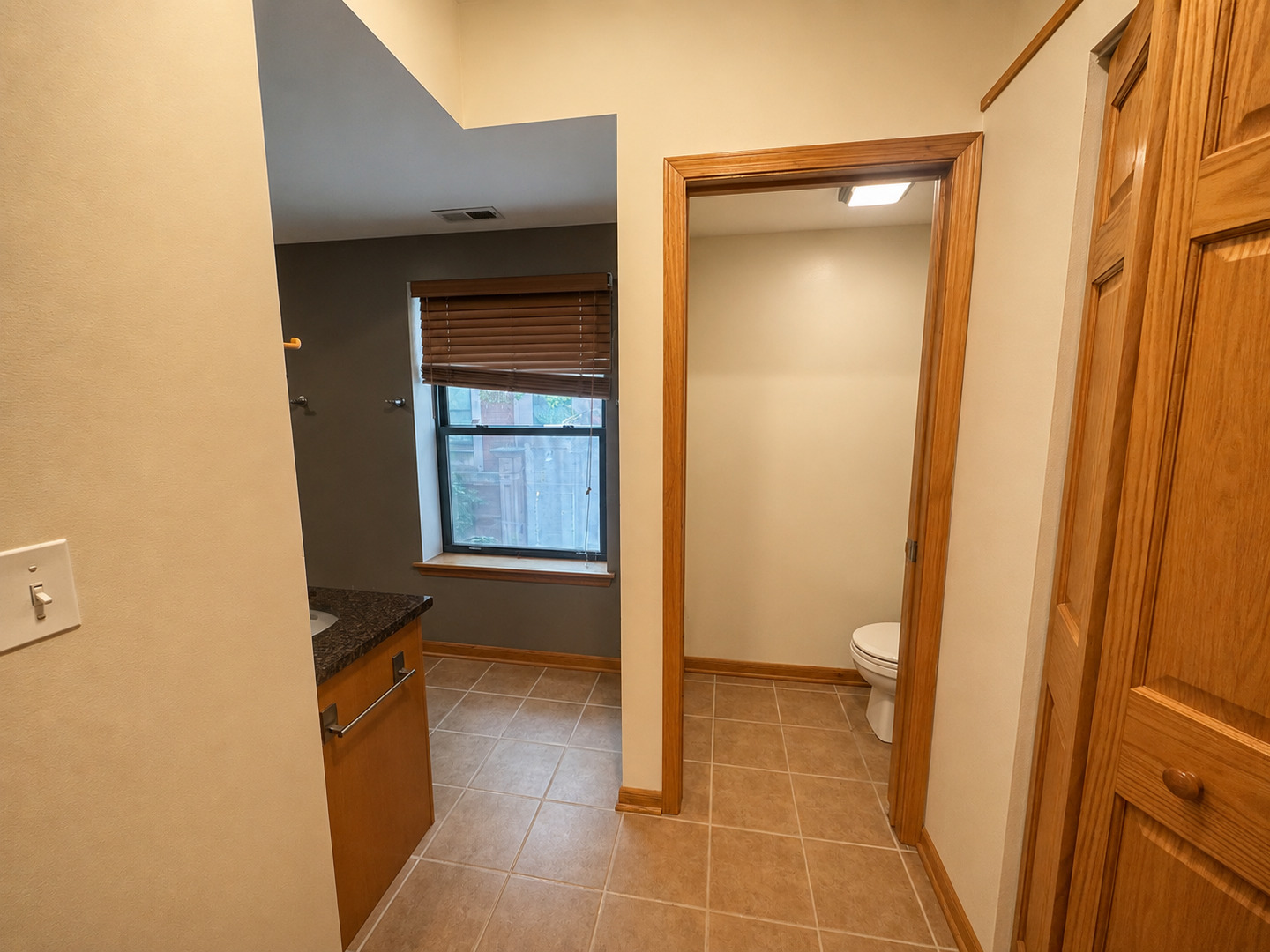 5252 S Drexel Avenue 1A