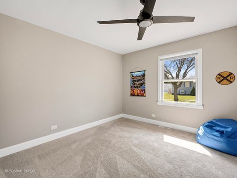 Tiny photo for 266 Marilyn Avenue, Glendale Heights, IL 60139 (MLS # 12590614)