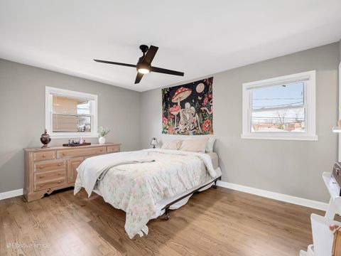 Tiny photo for 266 Marilyn Avenue, Glendale Heights, IL 60139 (MLS # 12590614)