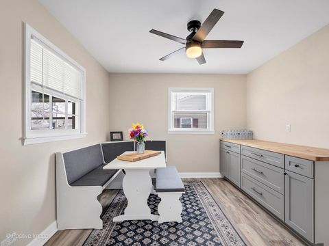 Tiny photo for 266 Marilyn Avenue, Glendale Heights, IL 60139 (MLS # 12590614)