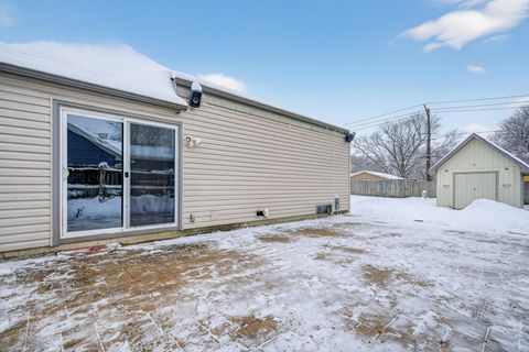 Tiny photo for 73 Ingleshire Road, Montgomery, IL 60538 (MLS # 12523995)