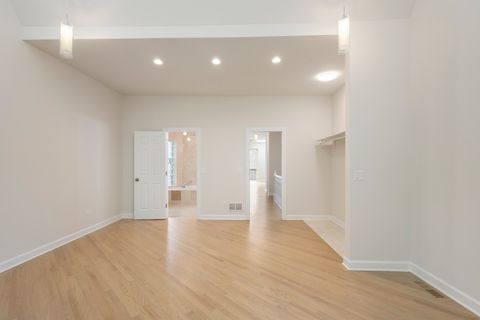 Tiny photo for 6505 S WOODLAWN Avenue, Chicago, IL 60637 (MLS # 12657338)
