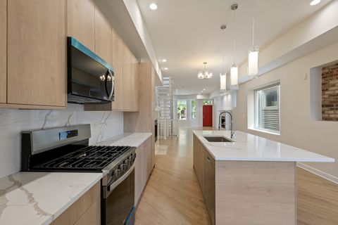 Tiny photo for 6505 S WOODLAWN Avenue, Chicago, IL 60637 (MLS # 12657338)