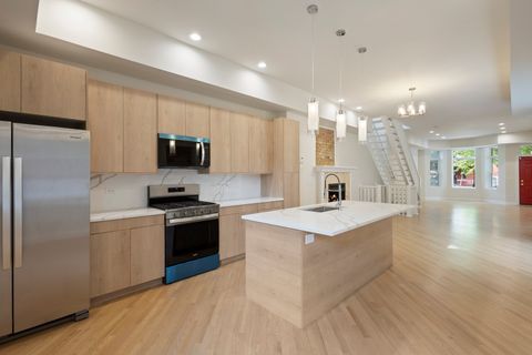 Tiny photo for 6505 S WOODLAWN Avenue, Chicago, IL 60637 (MLS # 12657338)