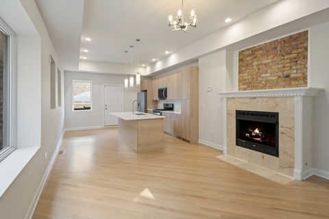 Tiny photo for 6505 S WOODLAWN Avenue, Chicago, IL 60637 (MLS # 12657338)