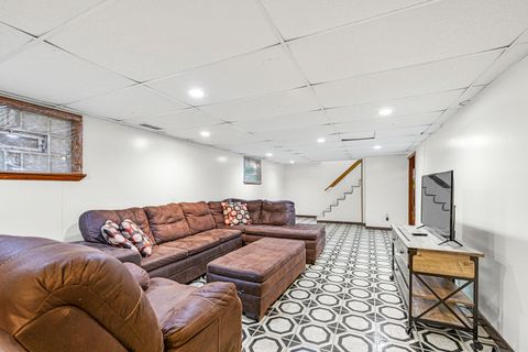 Tiny photo for 590 Exchange Avenue, Calumet City, IL 60409 (MLS # 12465418)