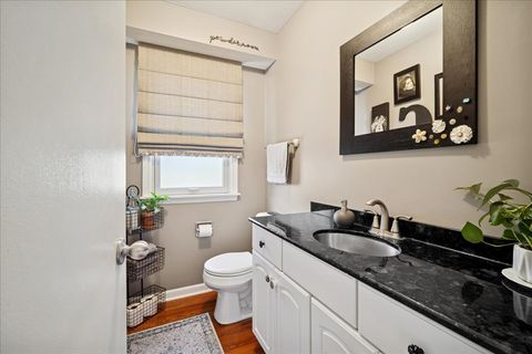 Tiny photo for 1014 S Grace Street, Mount Prospect, IL 60056 (MLS # 12447465)