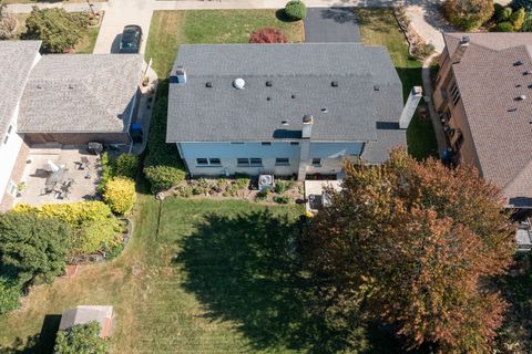 Tiny photo for 1014 S Grace Street, Mount Prospect, IL 60056 (MLS # 12447465)