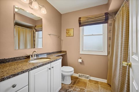 Tiny photo for 1014 S Grace Street, Mount Prospect, IL 60056 (MLS # 12447465)