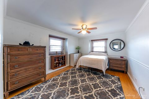 Tiny photo for 533 N Beck Road, Lindenhurst, IL 60046 (MLS # 12554120)