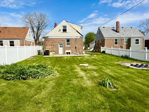 Tiny photo for 17826 SCHOOL Street, Lansing, IL 60438 (MLS # 12628611)