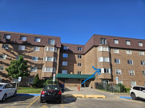 Tiny photo for 220 S Roselle Road #224, Schaumburg, IL 60193 (MLS # 12577896)
