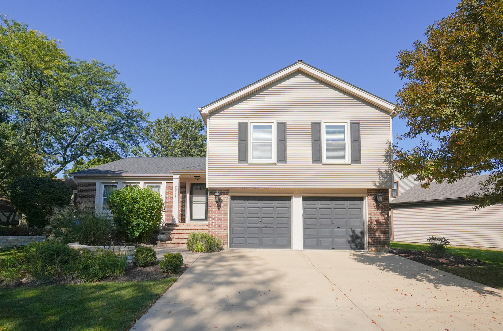 2671 Longview Drive