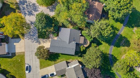 Tiny photo for 2671 Longview Drive, Lisle, IL 60532 (MLS # 12489279)