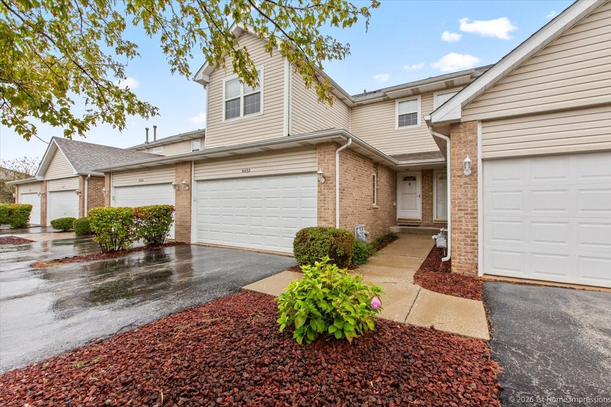 8432 Stratford Drive