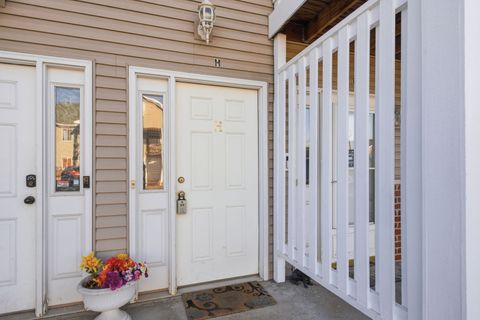 Tiny photo for 1361 Rock Run Drive #H, Crest Hill, IL 60403 (MLS # 12564916)