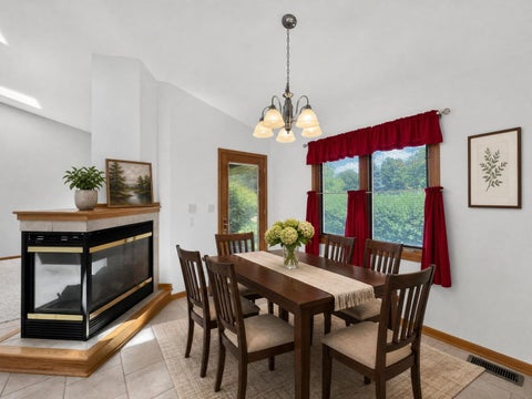 Tiny photo for 533 Brant Circle #533, DeKalb, IL 60115 (MLS # 12690352)