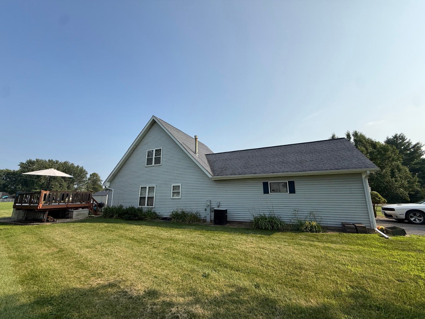 1202 Holiday Drive