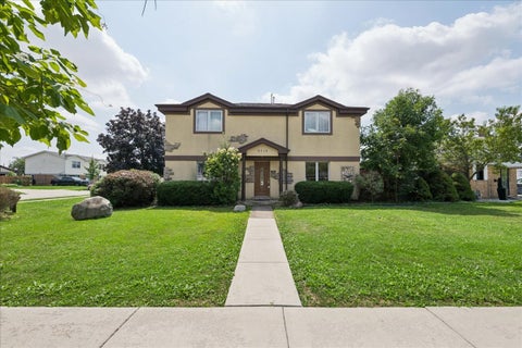 Photo of 9719 Johanna Avenue, Franklin Park, IL 60131 (MLS # 12727594)